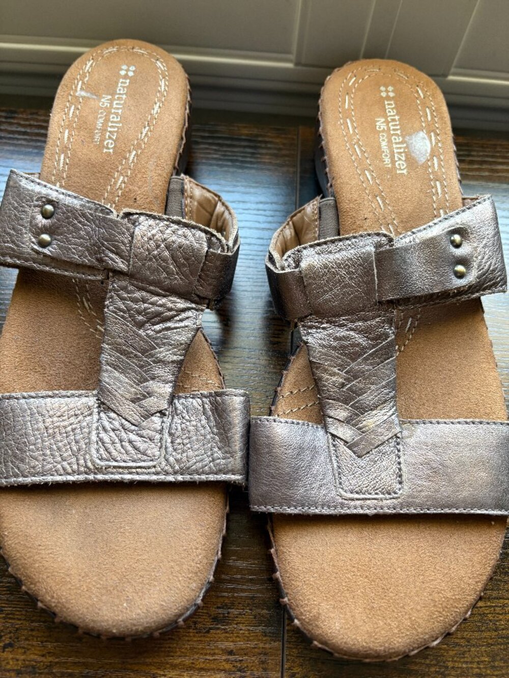 Naturalizer Bronze Slip-On Sandals (Size 10). Comfortable & in Great Condition!